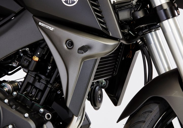 BODYSTYLE Kühlerseitenverkleidung für MT-125 RE11 für MT-125 RE11