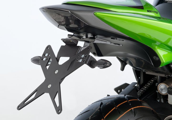 PROTECH Kennzeichenhalterset inkl. Reflektor und Kennzeichenbeleuchtung für ZX-6R ZX636B für ZX-6R