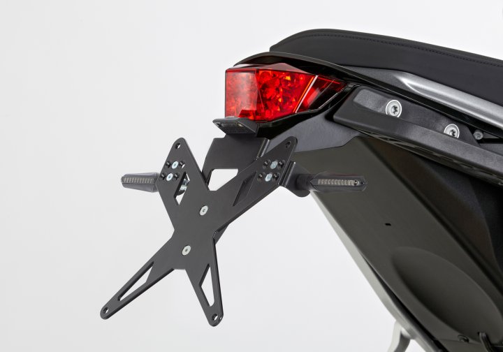 PROTECH Kennzeichenhalterset inkl. Reflektor und Kennzeichenbeleuchtung für 690 Duke KTM 690 Duke f